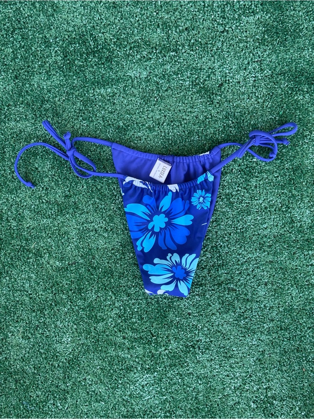 NWOT Luxsea Reversible Blue Hawaiian Floral Tie Side Thong Bikini Bottom Size SM
